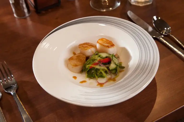 1847 Bar & Grill scallops